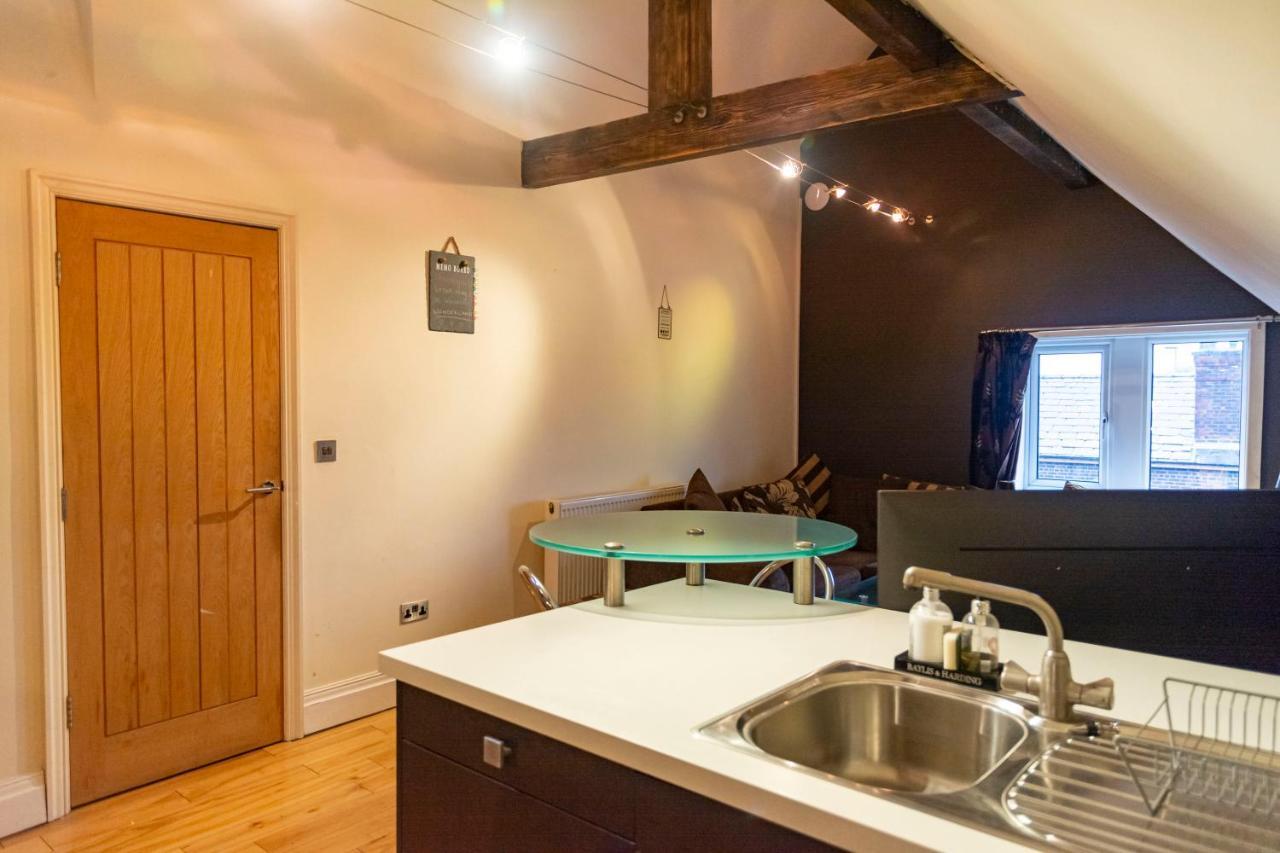 Apartment No.2 - The Old Red King Pub Mcr Manchester Dış mekan fotoğraf
